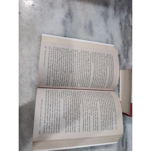 Karen Kinsbury Mixed Novel Bundle: Even Now, Red Gloves Collection & When Joy .. - Picture 8 of 11